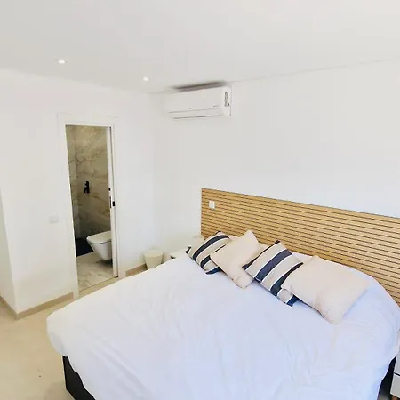 Your Dream Getaway Awaits In Vale Do Lobo *