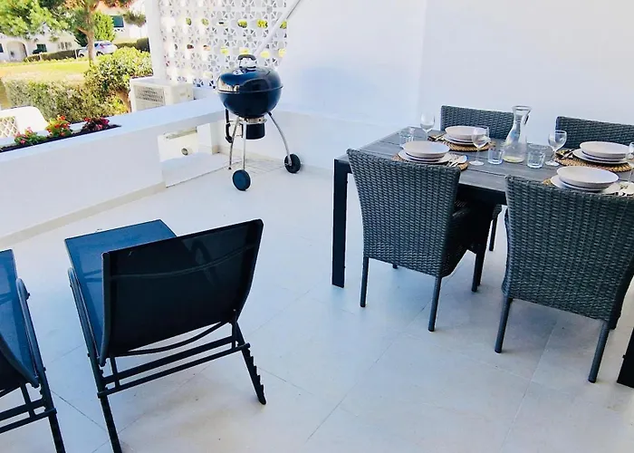 Your Dream Getaway Awaits In Vale Do Lobo Apartament Almancil