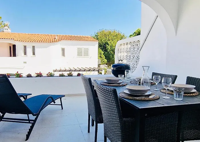 Your Dream Getaway Awaits In Vale Do Lobo *